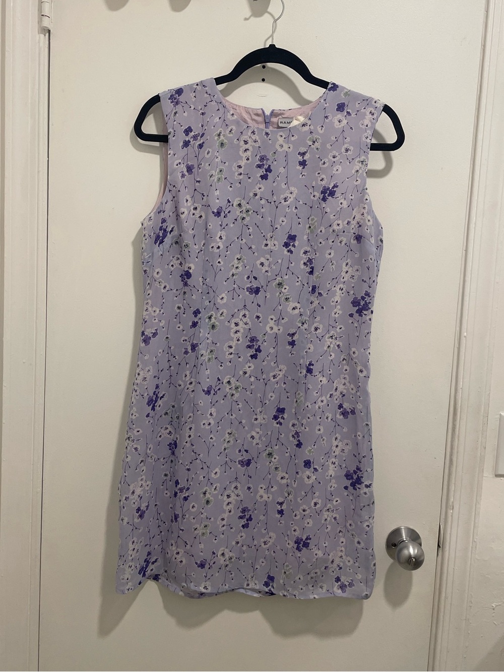 Rampage Lavender and White Floral Midi Dress - Picture 2 of 5